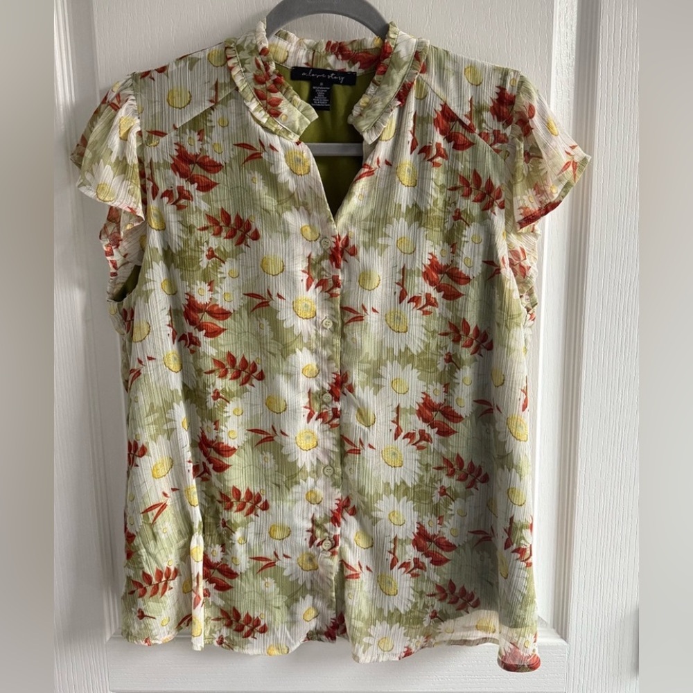 A Love Story Floral Top Button Down Flutter Sleeve Yellow Green and Orange Sz M
